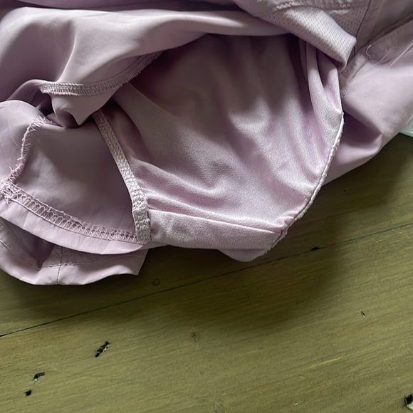 Women’s running shorts, impeccable condition. Selling all three for list price - Picture 12 of 16